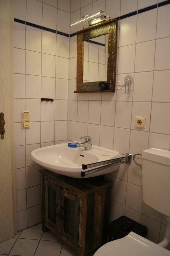 Zimmerappartement "Rose" - Ferienwohnungen Wagner & Gaul Daleiden エクステリア 写真