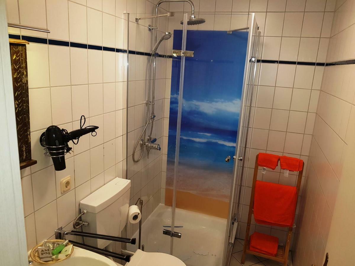 Zimmerappartement "Rose" - Ferienwohnungen Wagner & Gaul Daleiden エクステリア 写真