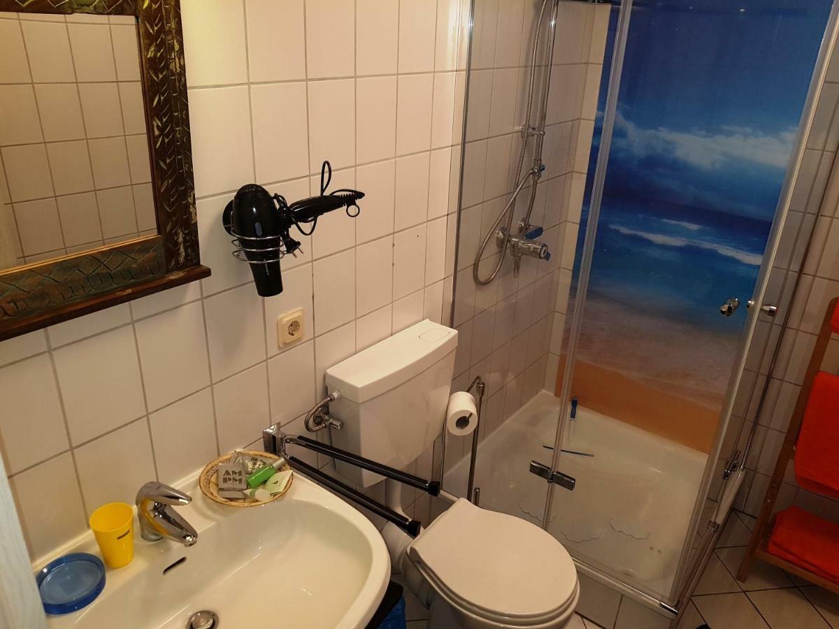 Zimmerappartement "Rose" - Ferienwohnungen Wagner & Gaul Daleiden エクステリア 写真